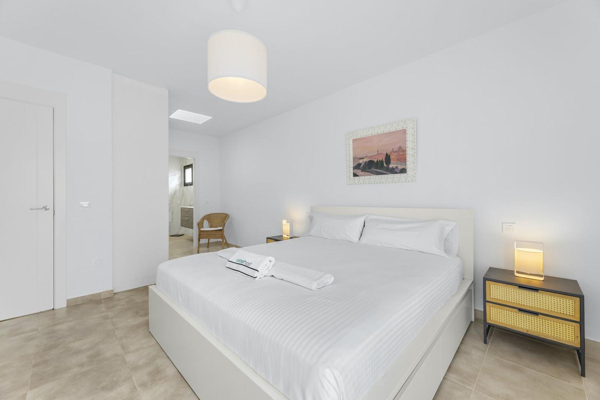 Casahost Fontaine Bleue Villa Tias Bagian luar foto